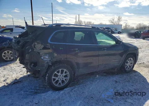 2017 Jeep Cherokee Latitude из США, поврежденный, VIN 1C4PJMCS7HW557660